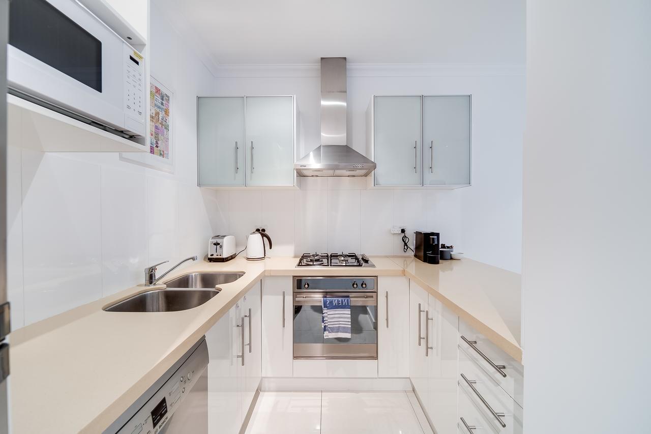 York Apartments On Grenfell Аделаида Экстерьер фото